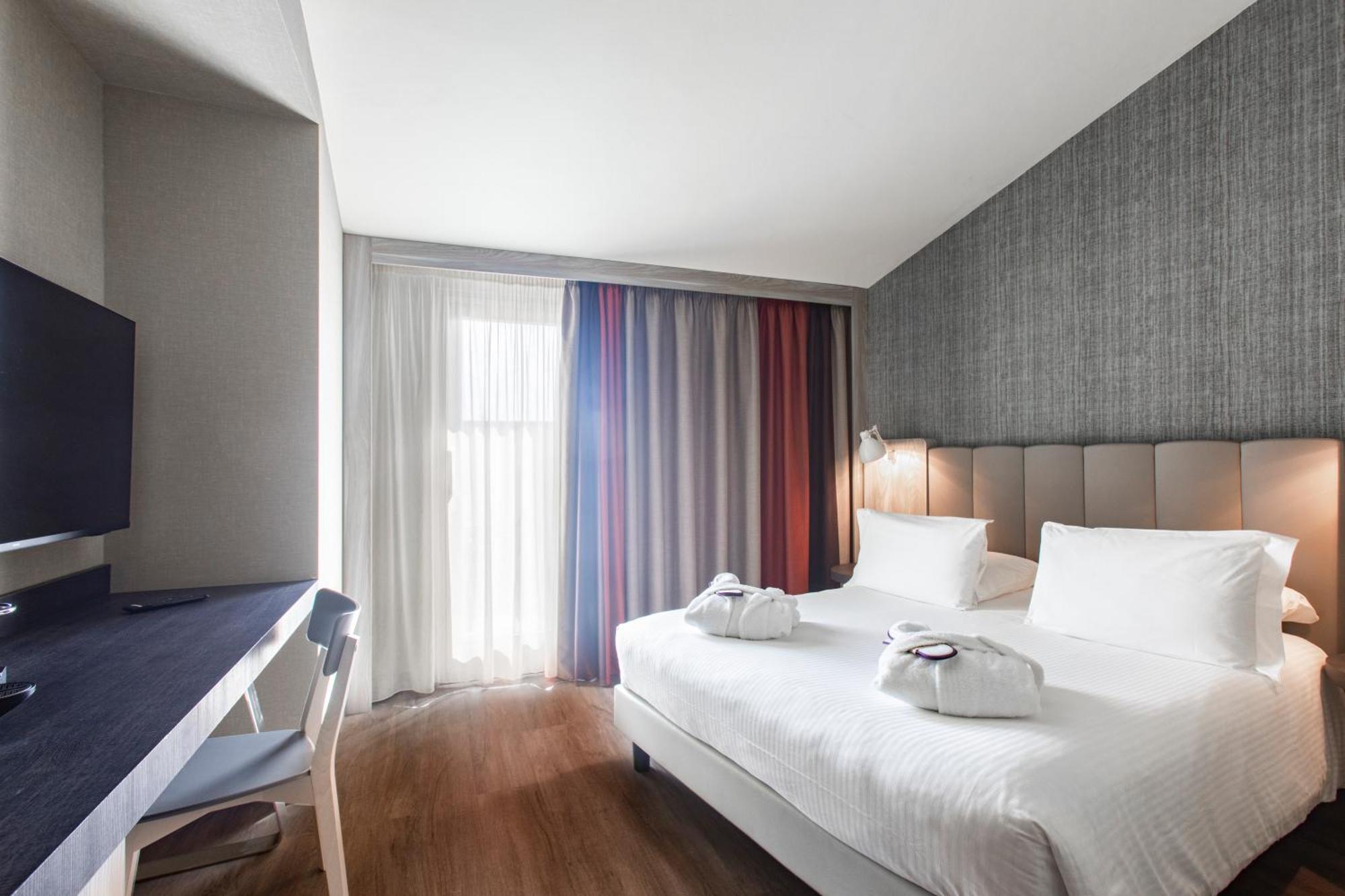 Mercure Firenze Centro Esterno foto
