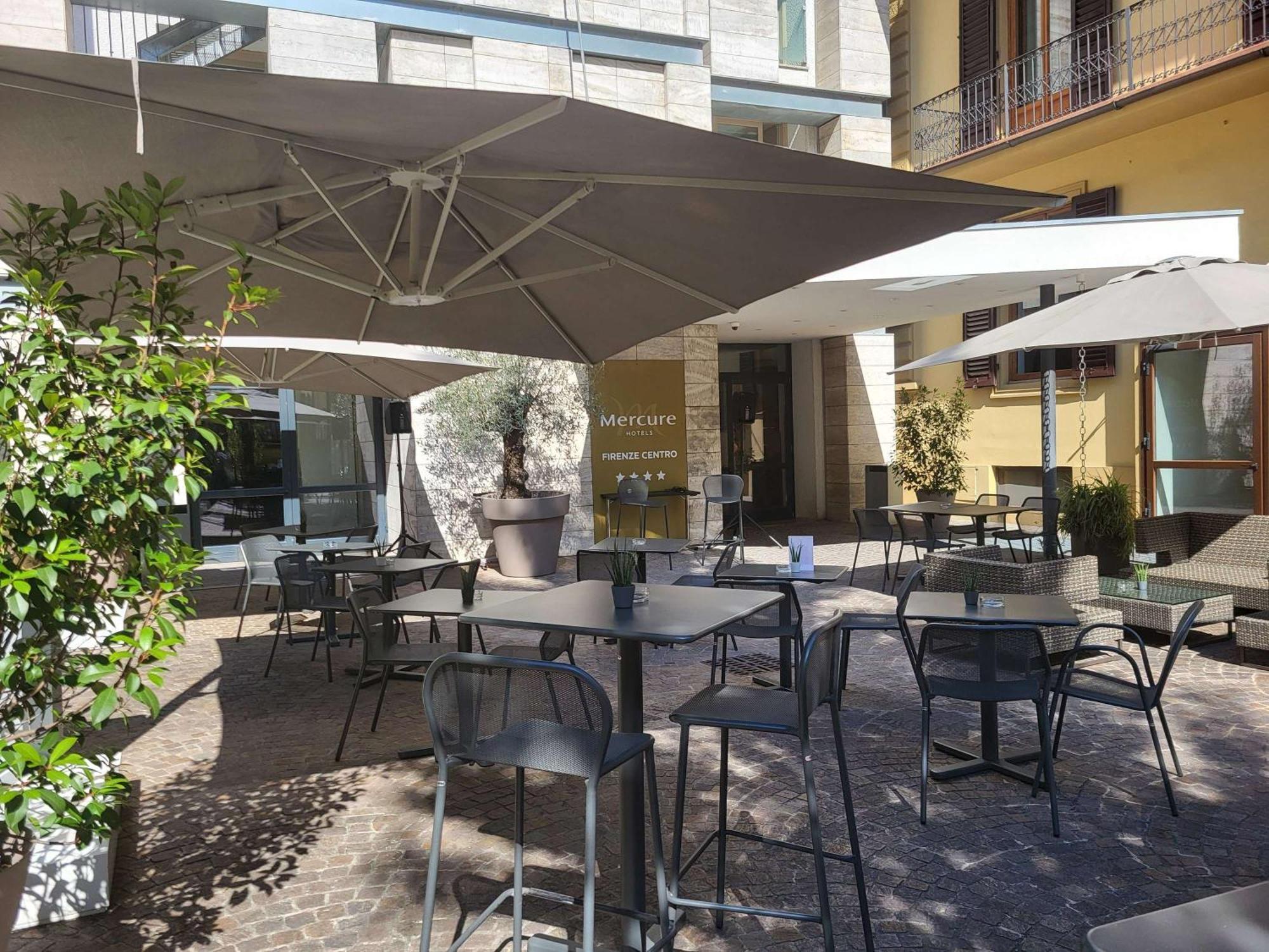 Mercure Firenze Centro Esterno foto